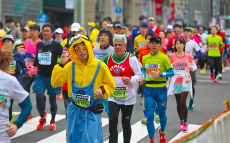   Fukuoka Marathon: Ein Jubiläum des Ausdauerns und der japanischen Gemeinschaftsstimmung